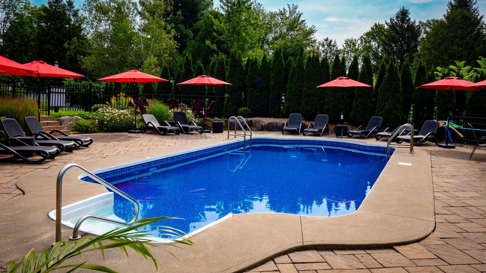 Le 204 Champlain Bromont Apartment Bagian luar foto
