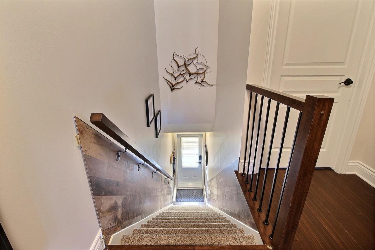 Le 204 Champlain Bromont Apartment Bagian luar foto